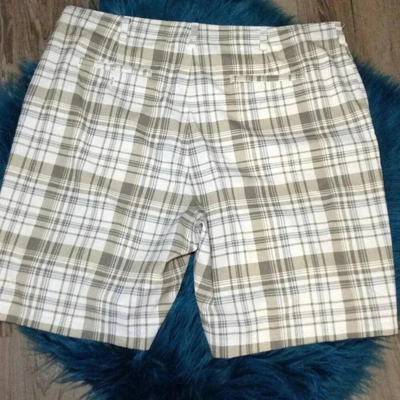 Ben Hogan Performance Activewear Size: 44, PGA Tour, Golf Country Club, Wicking - Picture 2 of 4